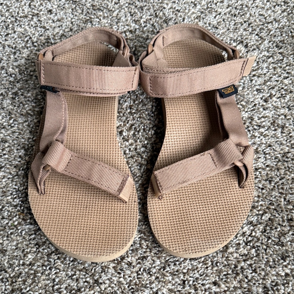 Teva women’s universal sandal